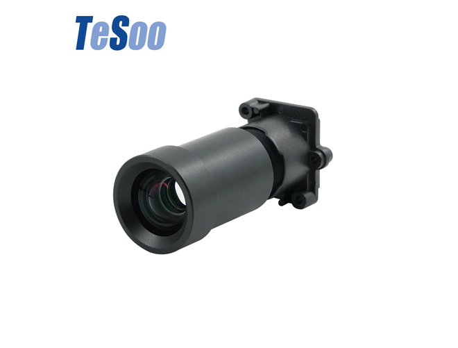 F1 0 Lens